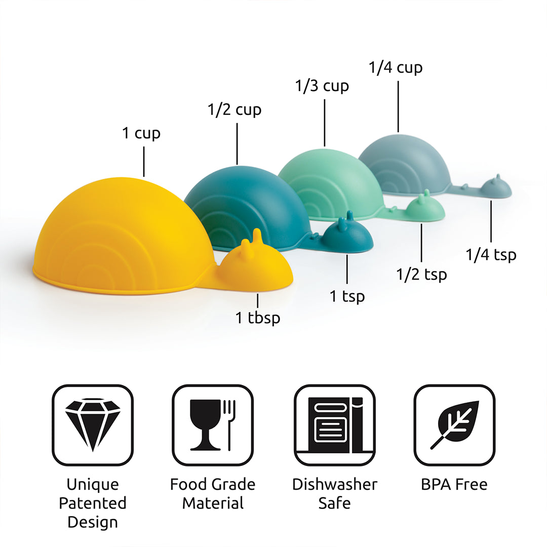 The Shelly set by OTOTO is snail-shaped, BPA-free, and dishwasher-safe for your convenience.