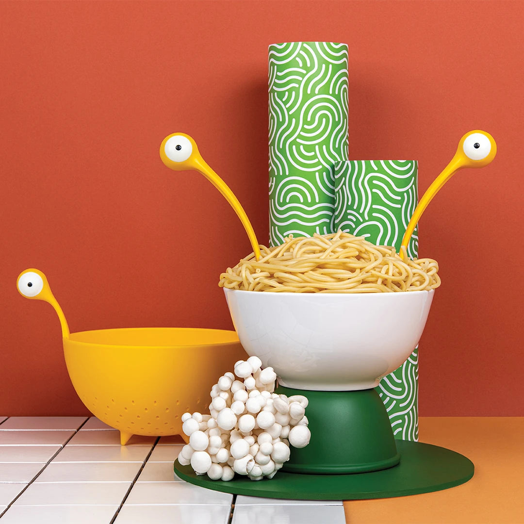 OTOTO Spaghetti Monster - Colador de Cocina para Drenar Pasta, Vegetales,  Frutas – 21 x 19 cm - Escurridor Pasta Libre de BPA – Colador Grande Apto  para Lavavajillas : : Hogar y cocina